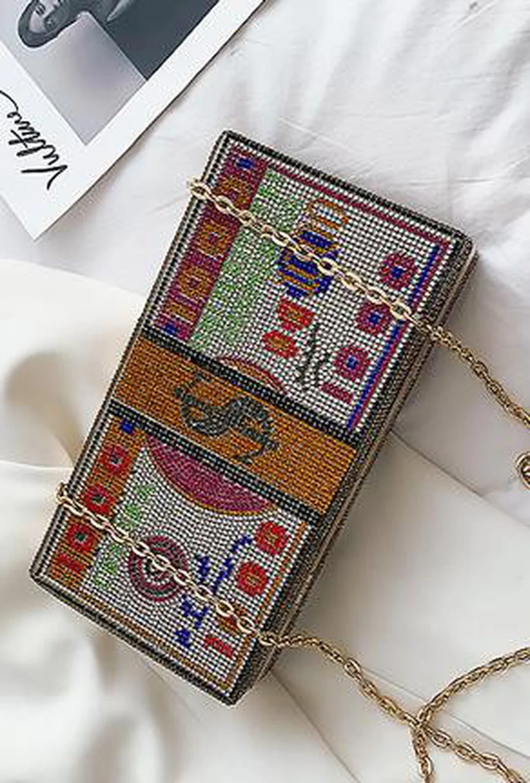 AMRKCA - SPARKLING BEADS MONEY BAG - Image 8