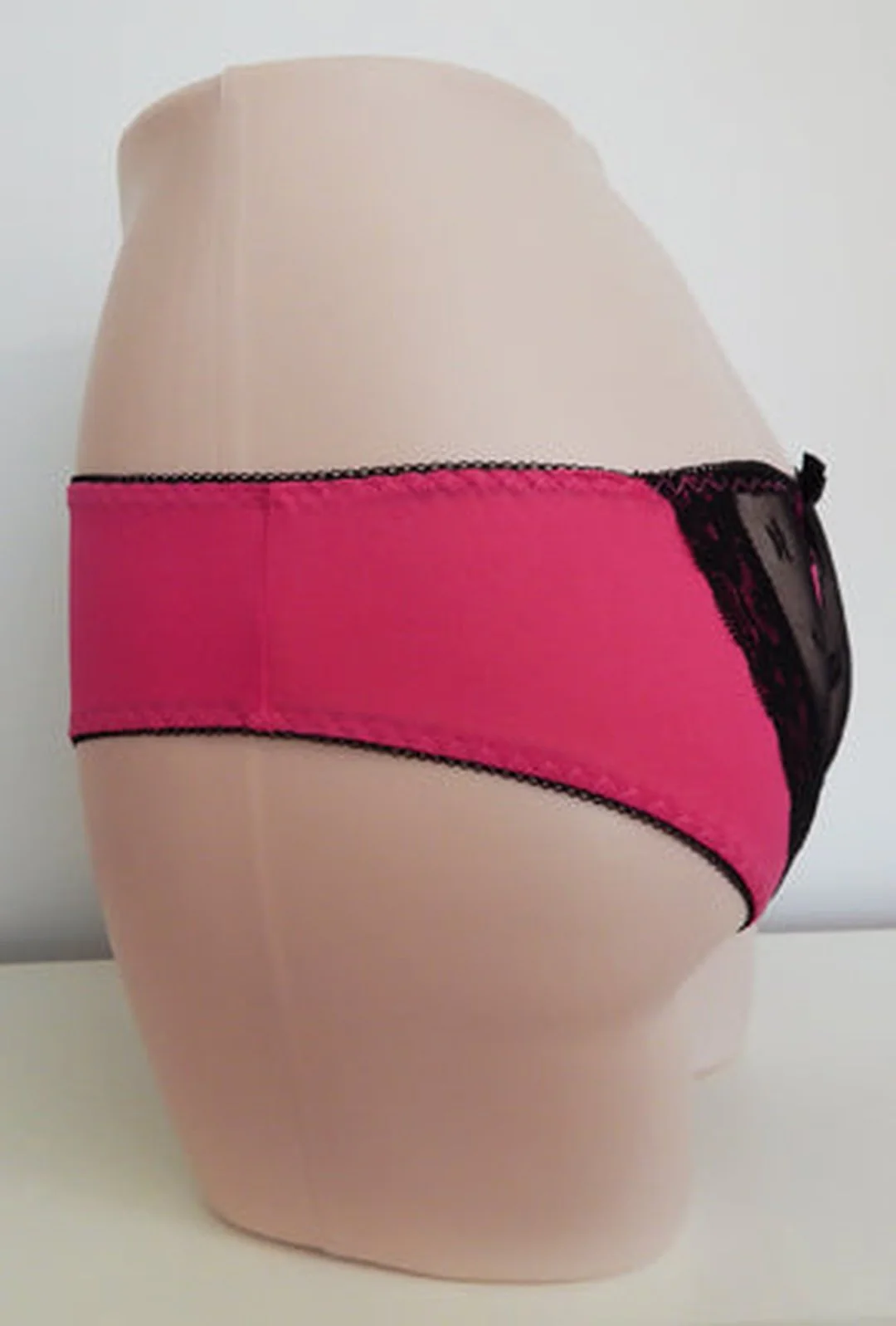 ARI - LACE & BOW LINGERIE BRIEF - Image 9