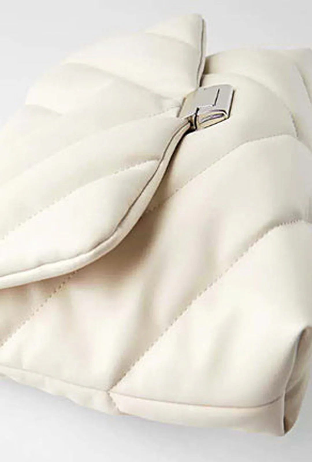 BEKAH - QUILT CLUTCH BAG - Image 5