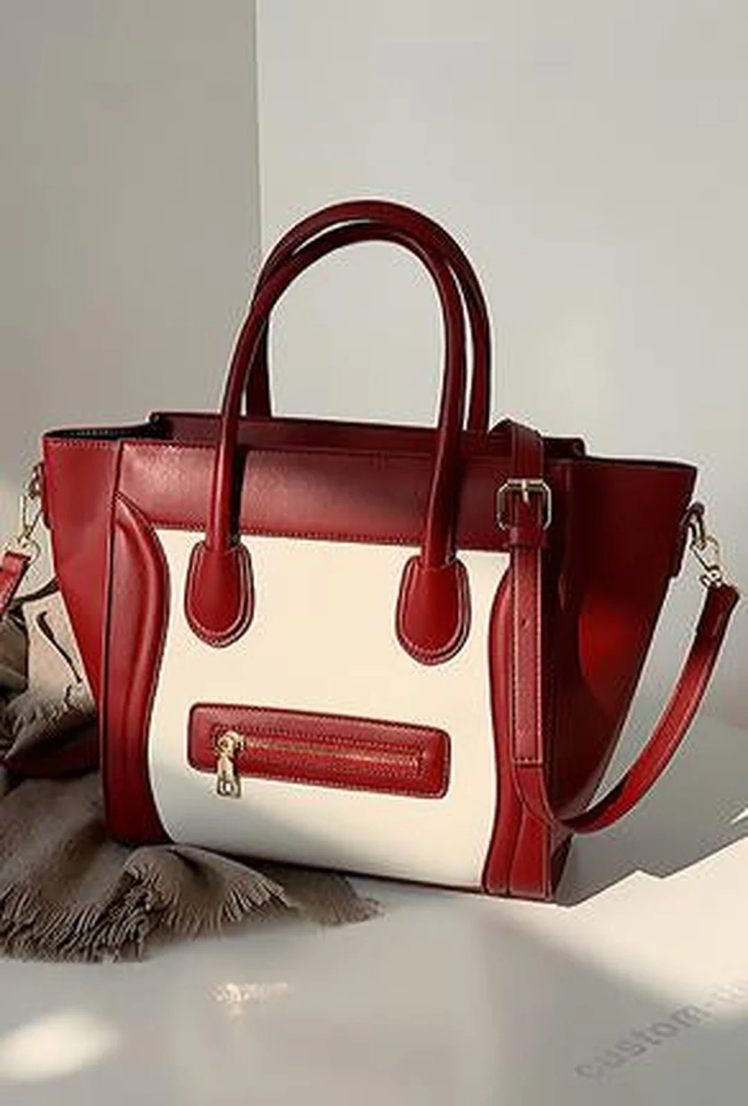 BENICIA - TRAPEZE BAG - Image 4