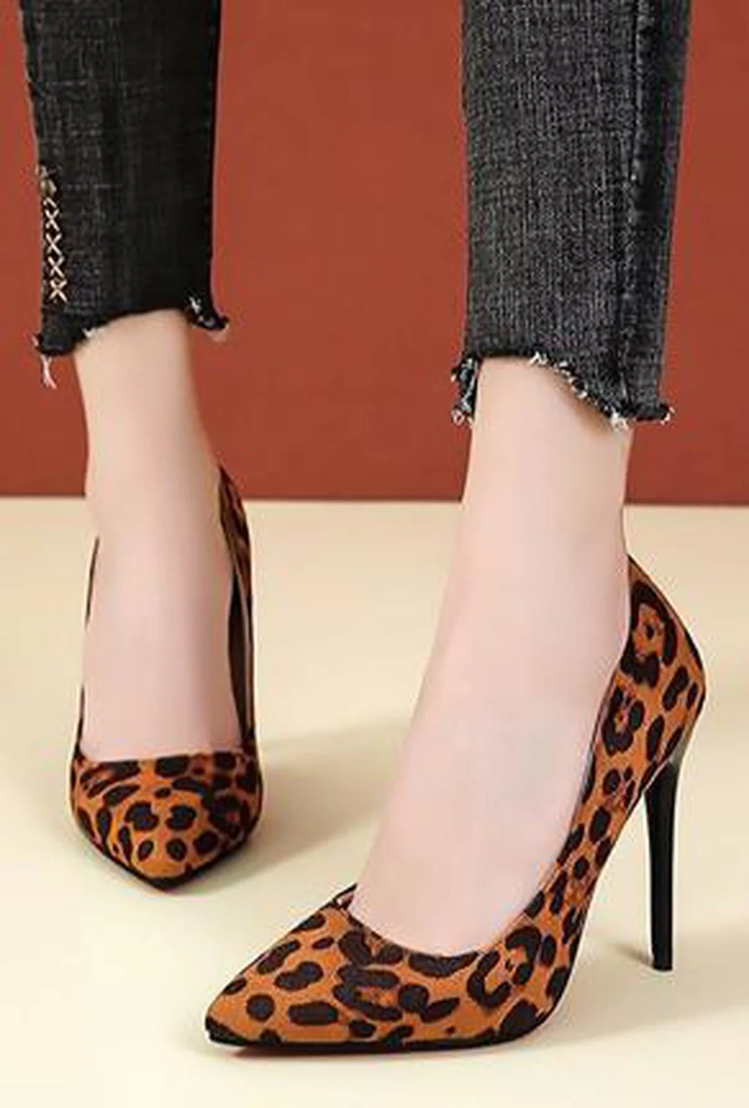 BERTRICE - PRINTED LEOPARD PUMPS HEELS - Image 3