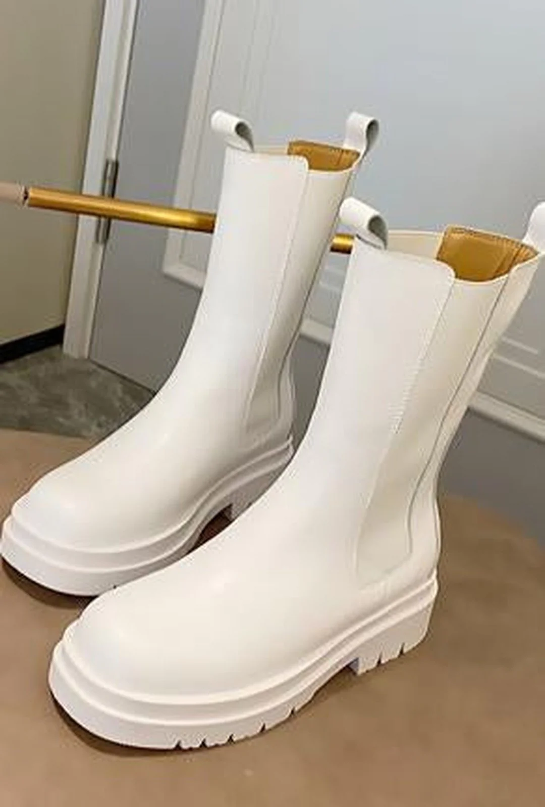 BETA - CHUNKY CHELSEA BOOTS - Image 4