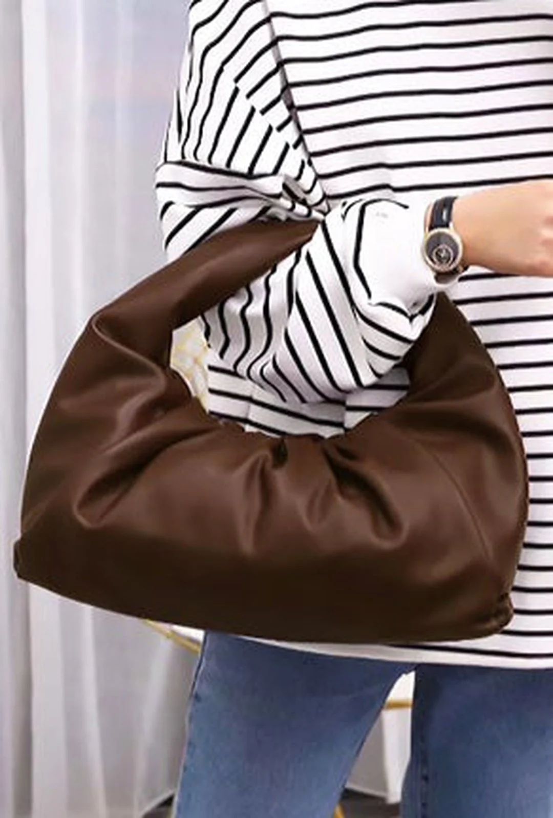 HALSTON - HOBO RUCHED BAG - Image 9