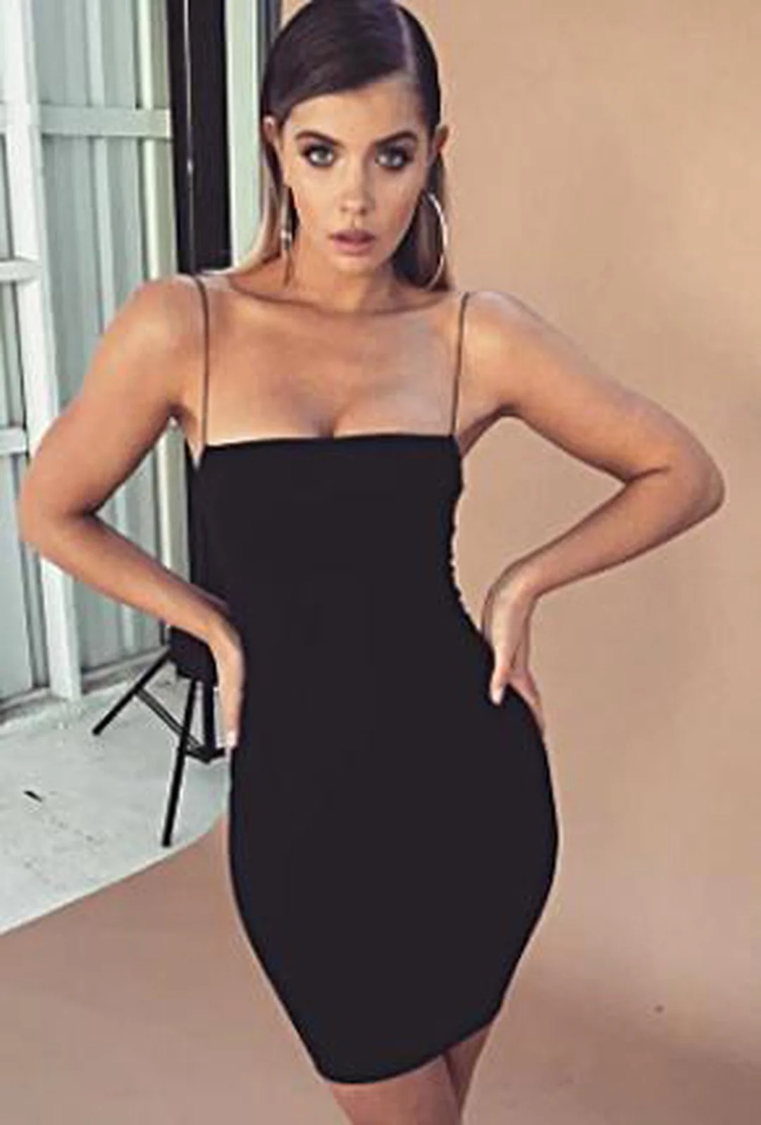 NAIYA - SLEEK BODY CON DRESS - Image 3