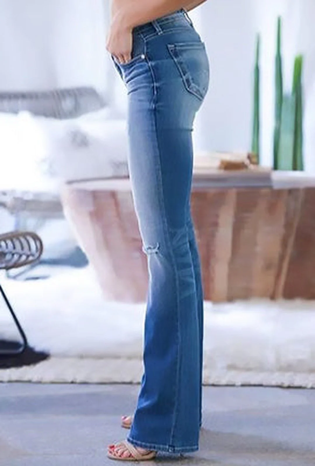 SHAY - FITTED FLARE HEM JEANS - Image 4