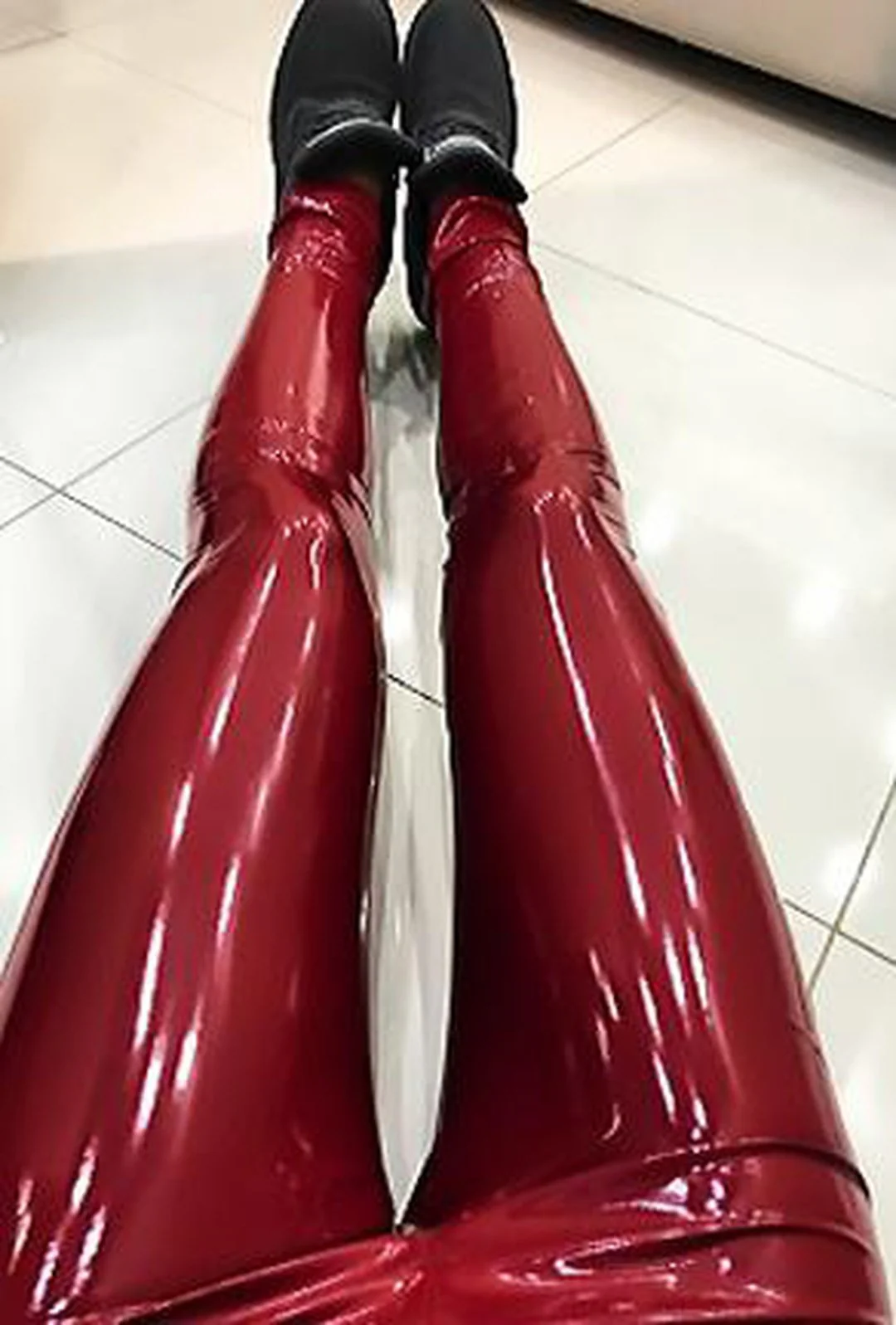 SIMONE - LATEX LEGGINGS - Image 3