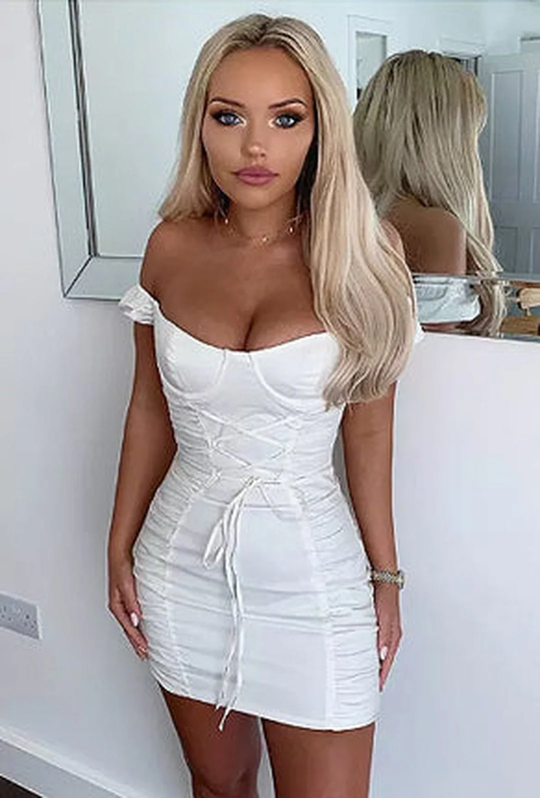 SUSY - LACE UP RUCHED DRESS - Image 3