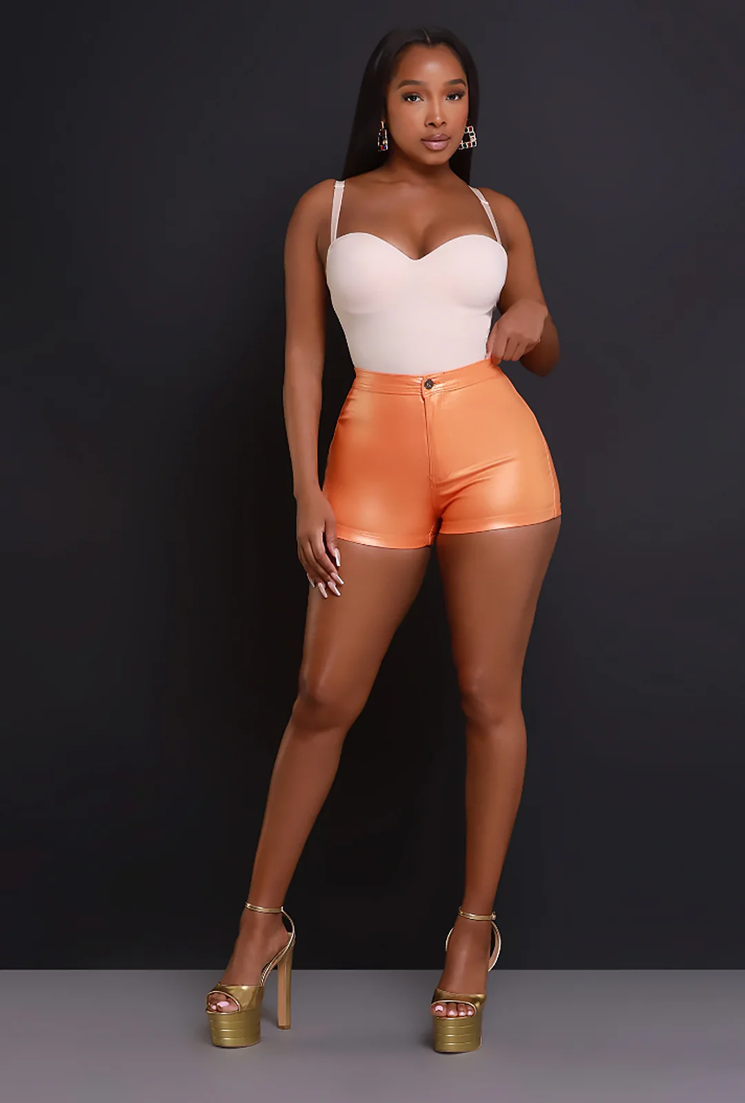 SUZI - KNIT METALLIC LEATHERETTE SHORTS - Image 5